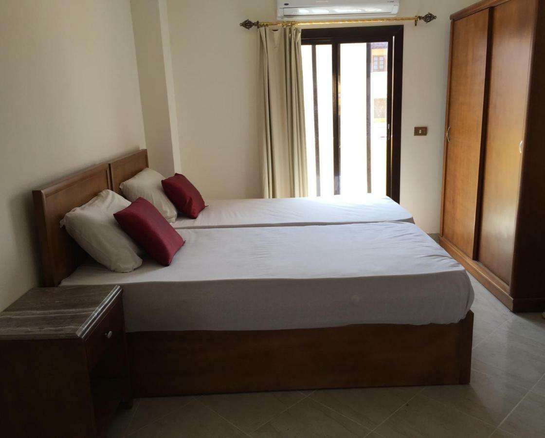 Porto Port Ghalib Appartement Buitenkant foto